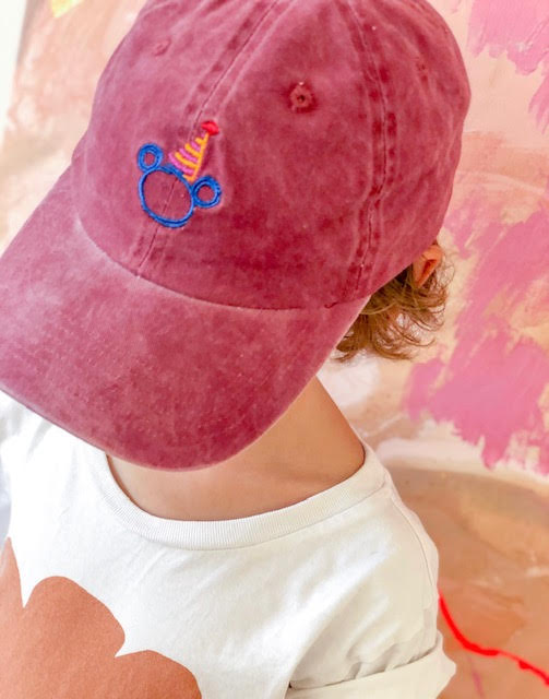 Party Bear Hat - washed maroon